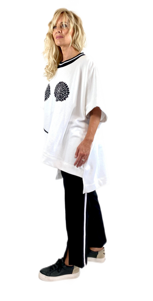 Dandelion Smile- White Cotton Sweat-shirting