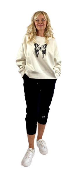 Poppy Sweatshirt with 'The Butterfly Effect' print